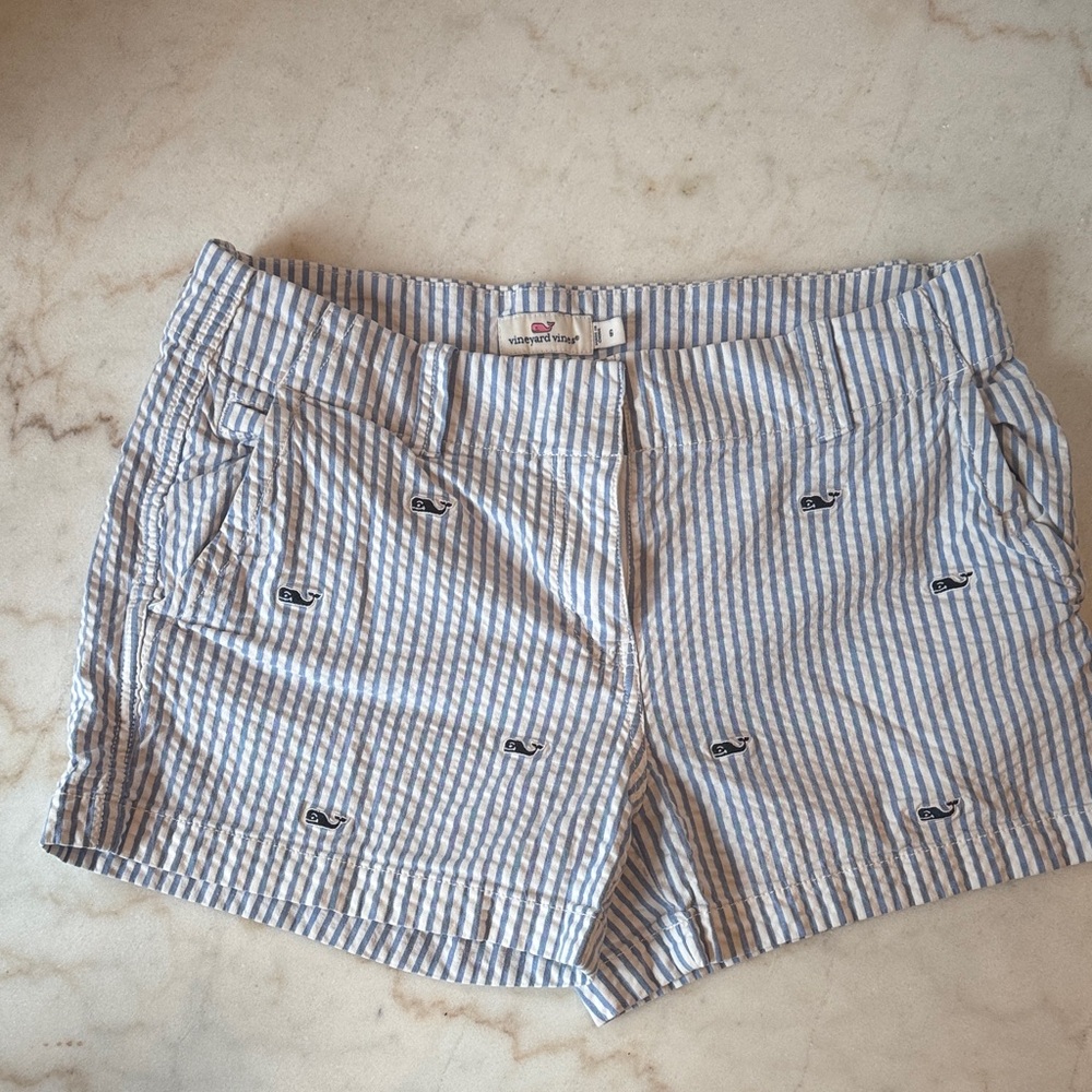 Vineyard Vines Women's Blue and White Striped Shorts